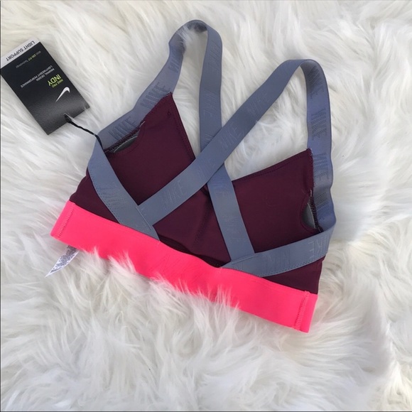 🌸 Nike sports bra 🌸 - Picture 3 of 4
